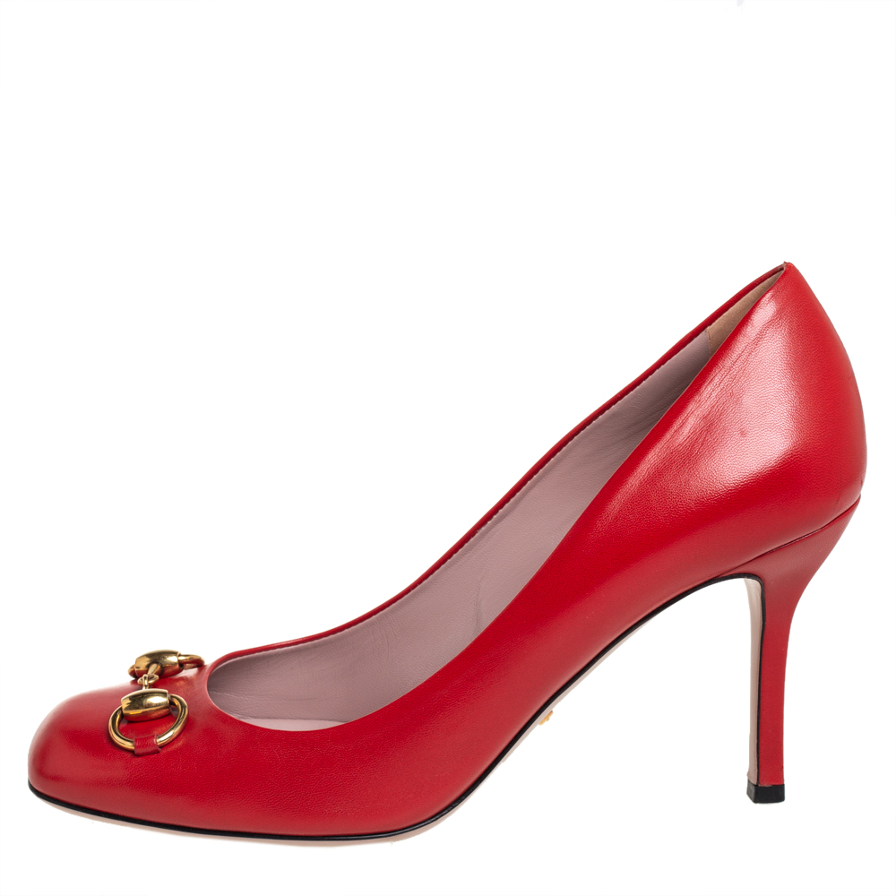 

Gucci Red Leather Horsebit Pumps Size