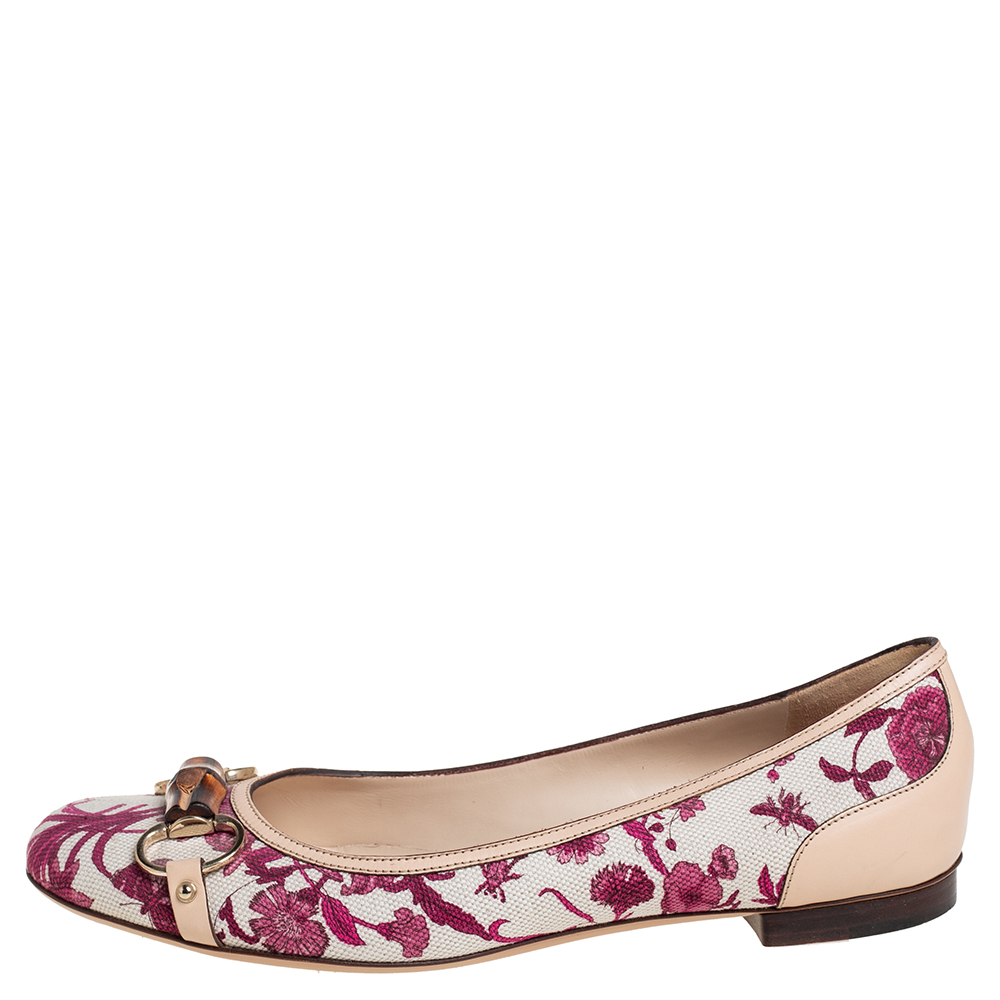 

Gucci Beige/Red Flora Canvas And Leather Bamboo Bit Ballet Flats Size