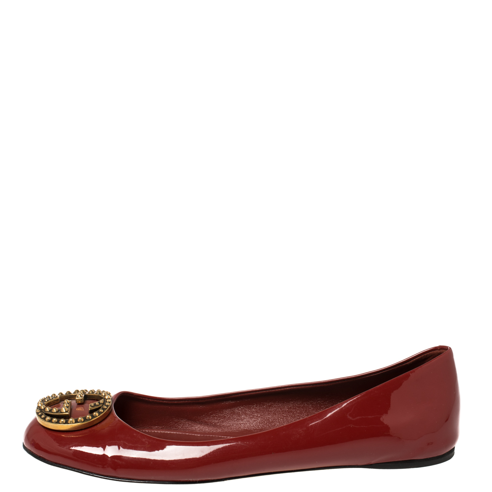 

Gucci Red Patent Leather Studded Interlocking GG Ballet Flats Size