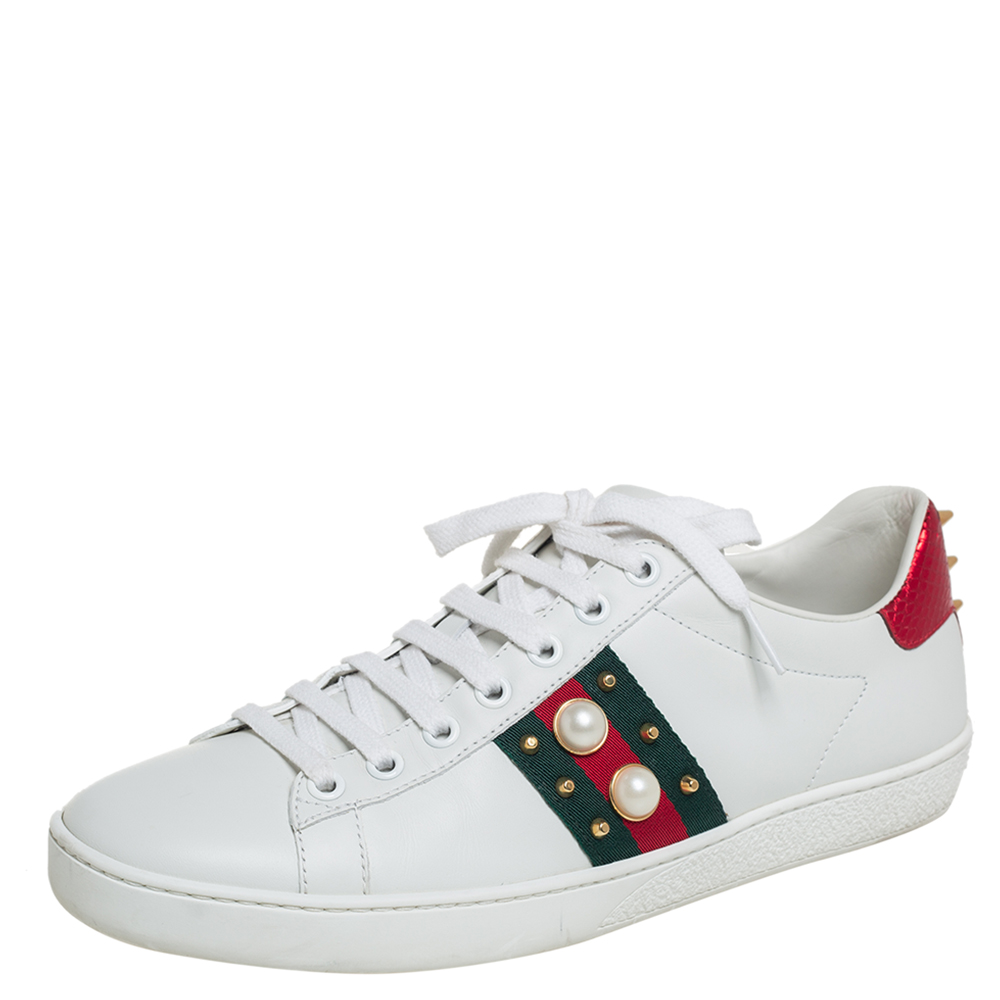 Pre-owned Gucci White Leather Ace Faux Pearl Embellished Studded Low Top Sneakers Size 39