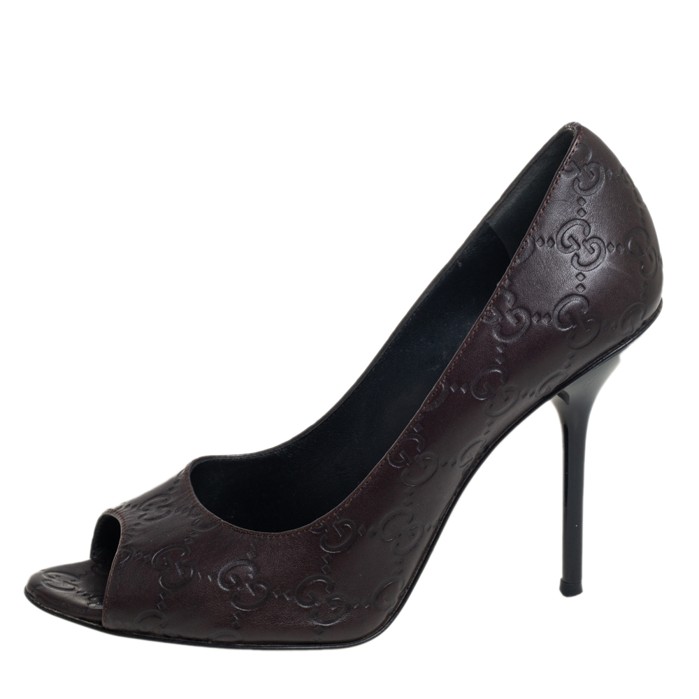 

Gucci Brown Guccissima Leather Peep Toe Pumps Size
