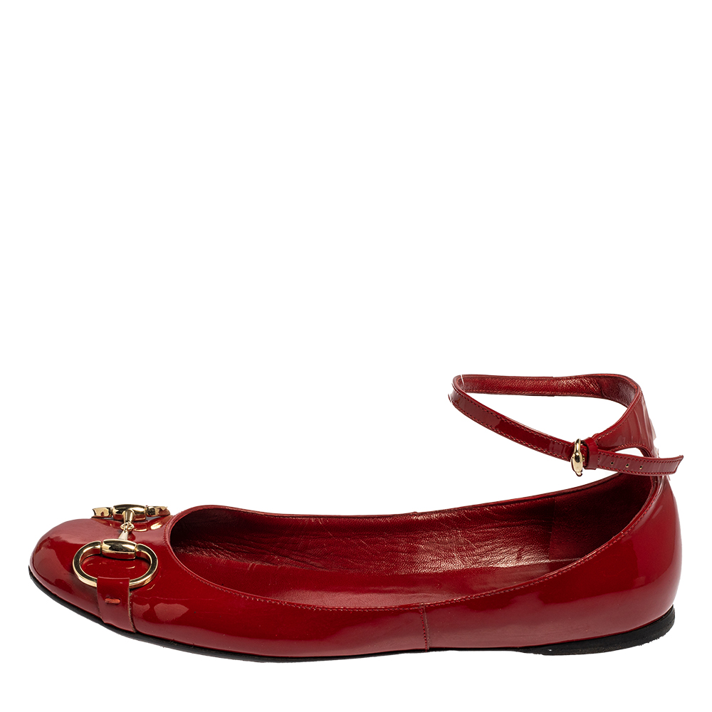 

Gucci Red Patent Leather Horsebit Ankle Strap Flats Size