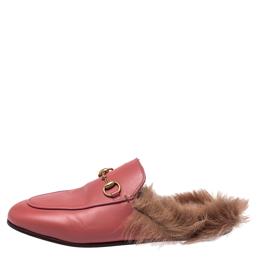 

Gucci Pink Leather And Fur Princetown Sandals Size
