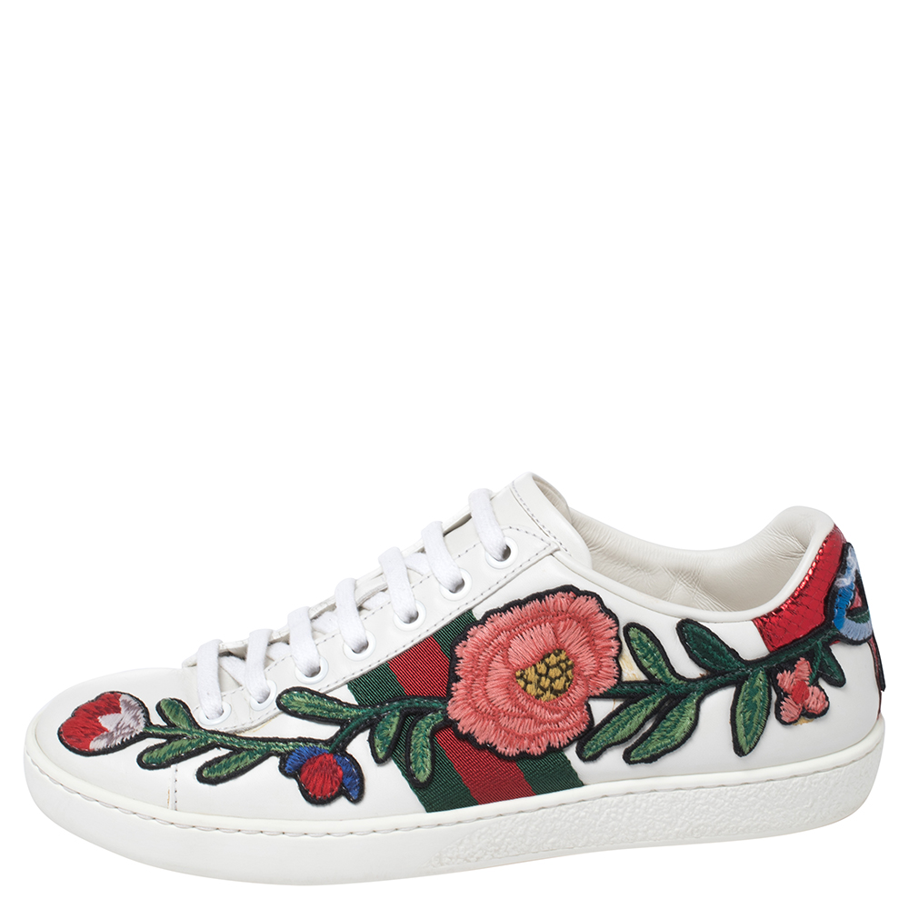 

Gucci White Floral Embroidered Leather Ace Low Top Sneakers Size