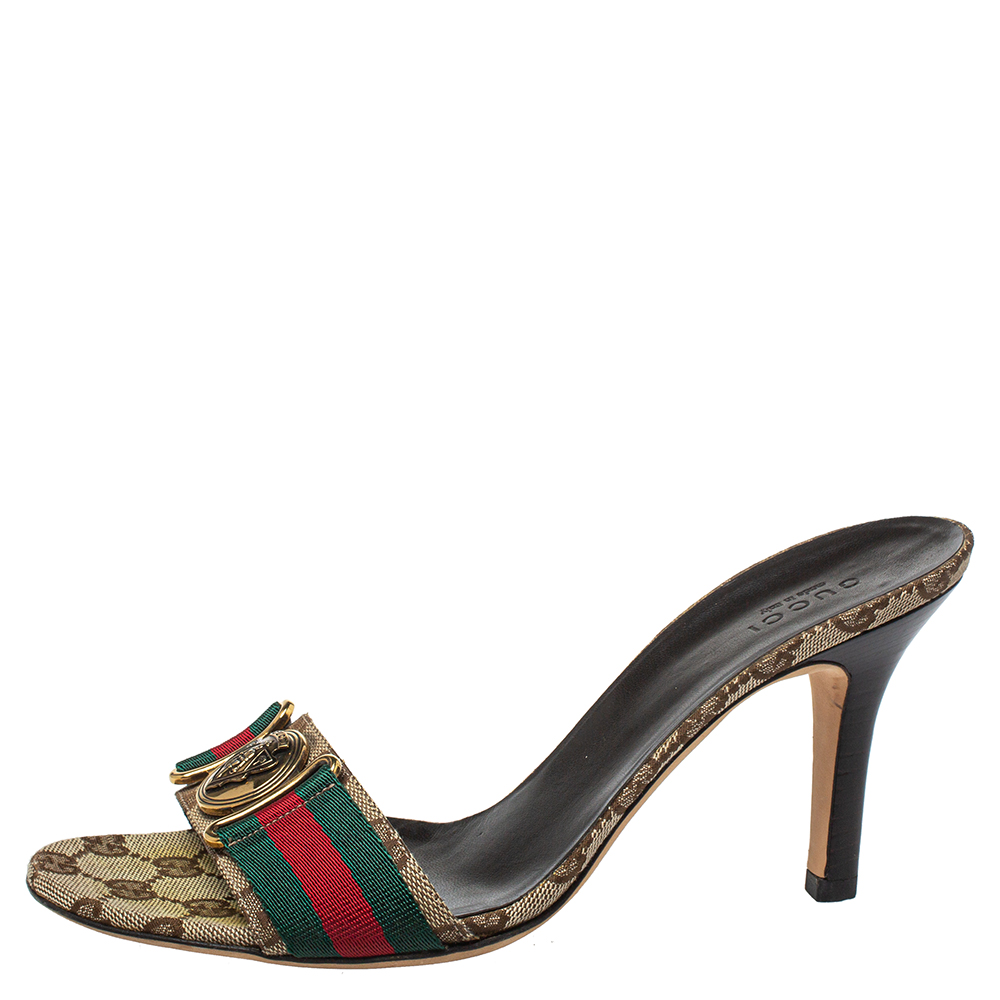 

Gucci Beige Canvas Hysteria Sandals Size