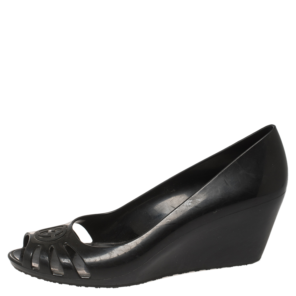 

Gucci Black Rubber Marola Wedge Pumps Size