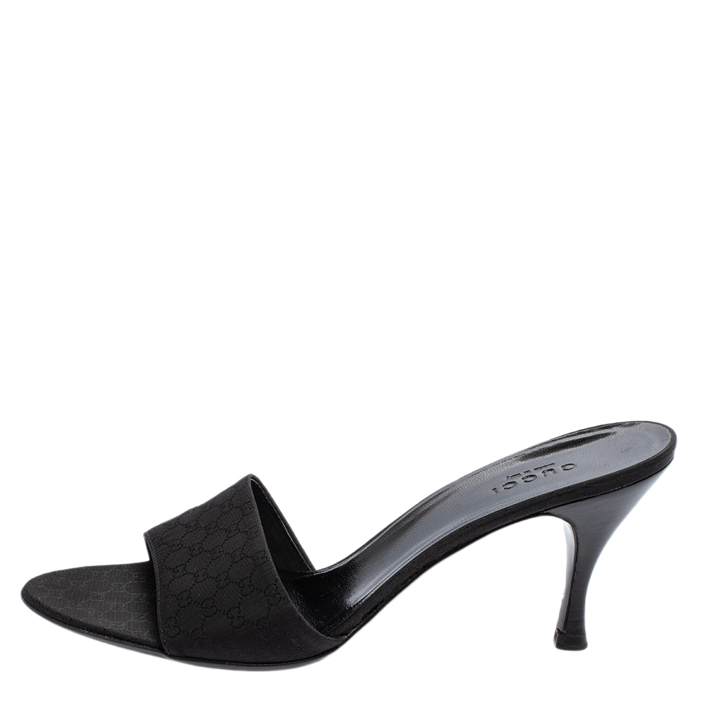 

Gucci Black Microguccissima Fabric Open Toe Slide Sandals Size