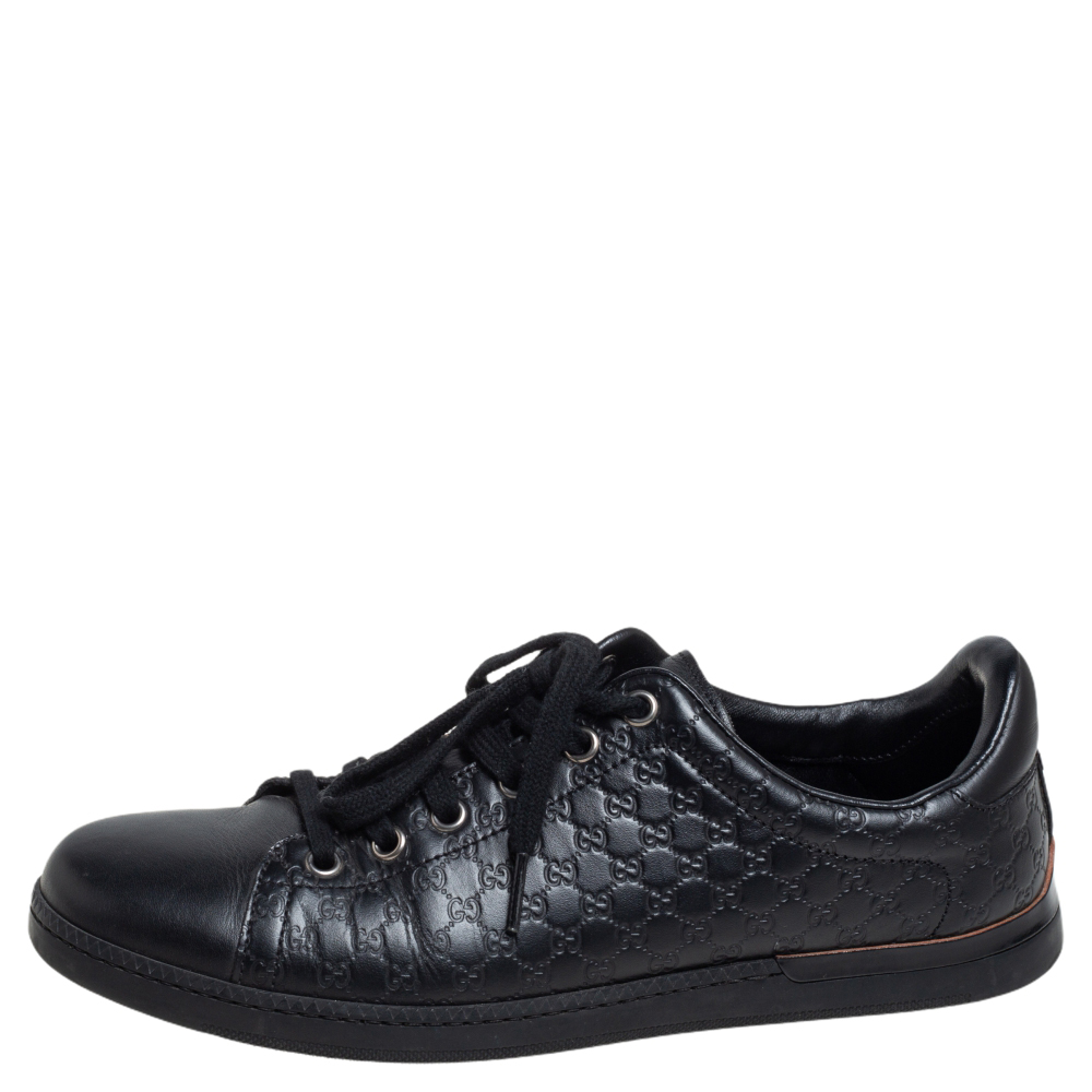 

Gucci Black Microguccissima Leather Low Top Sneakers Size