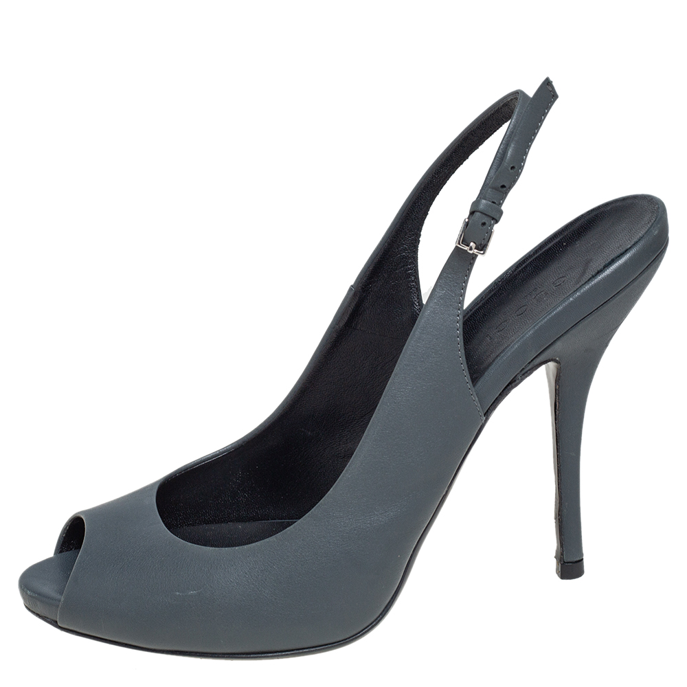 

Gucci Grey Leather Peep Toe Slingback Sandals Size
