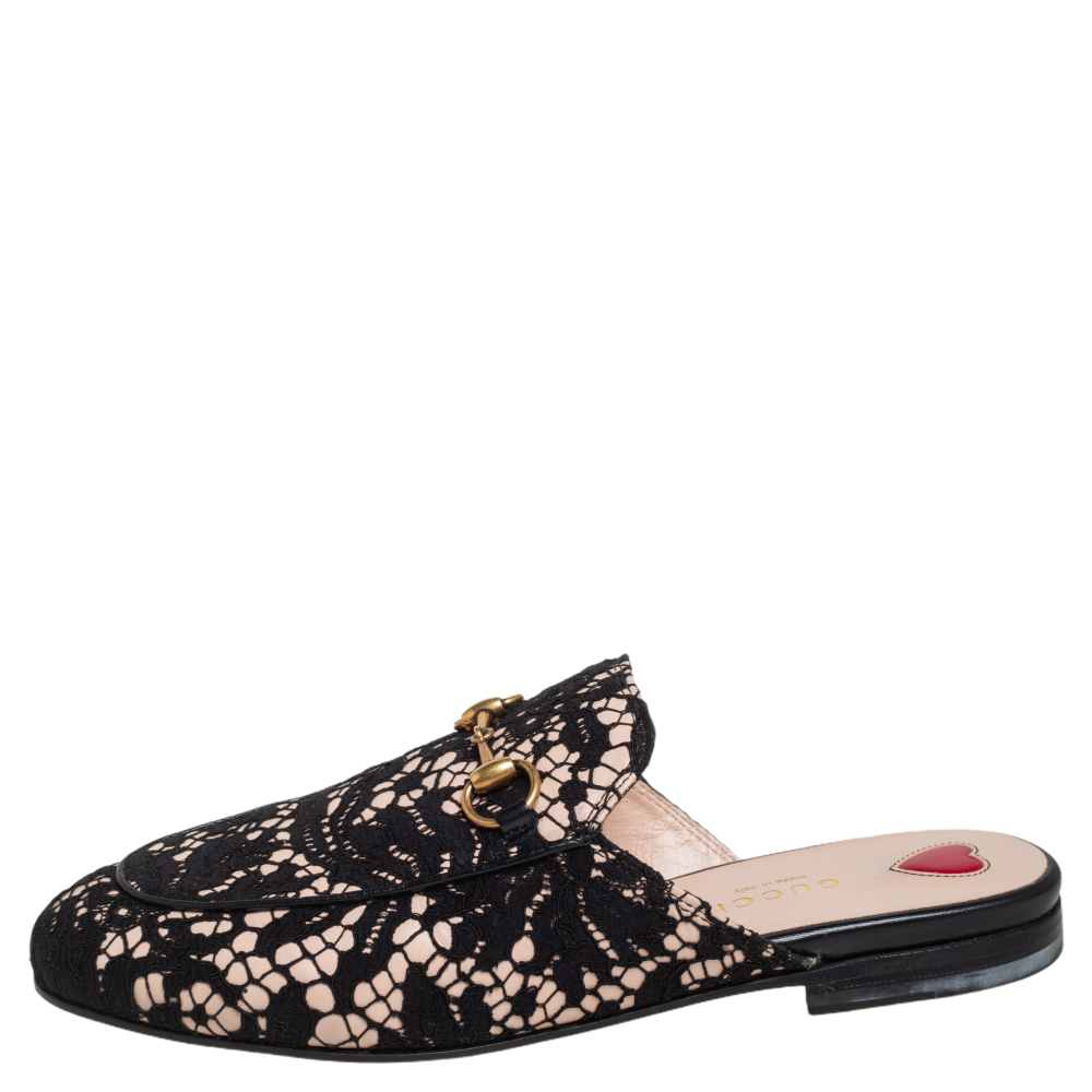 

Gucci Black/Pink Lace Princetown Mules Size