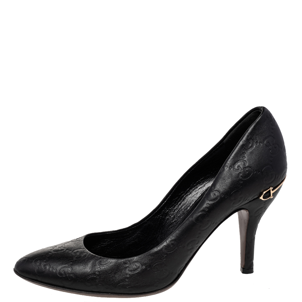 

Gucci Black Guccissima Leather Slip on Pumps Size