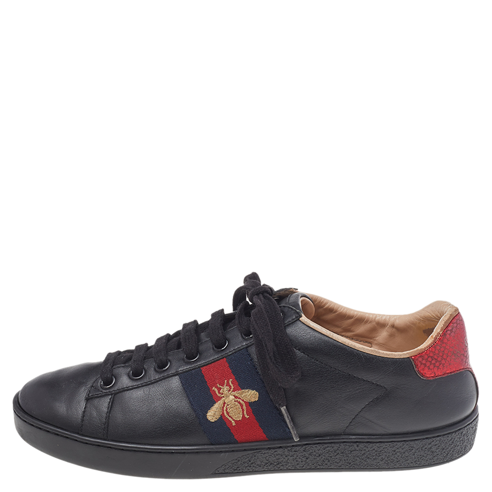 

Gucci Black Leather Ace Embroidered Bee Low Top Sneakers Size