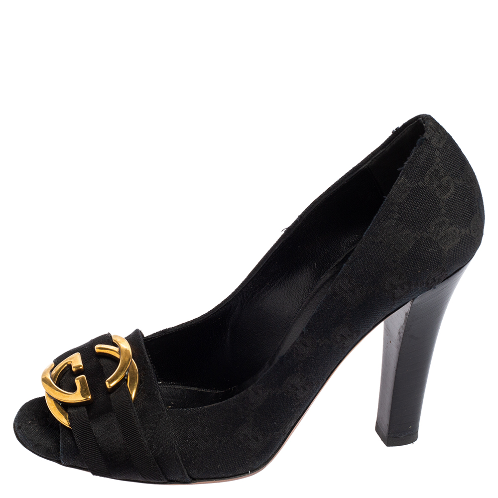 

Gucci Black GG Canvas Logo Open Toe Pumps Size