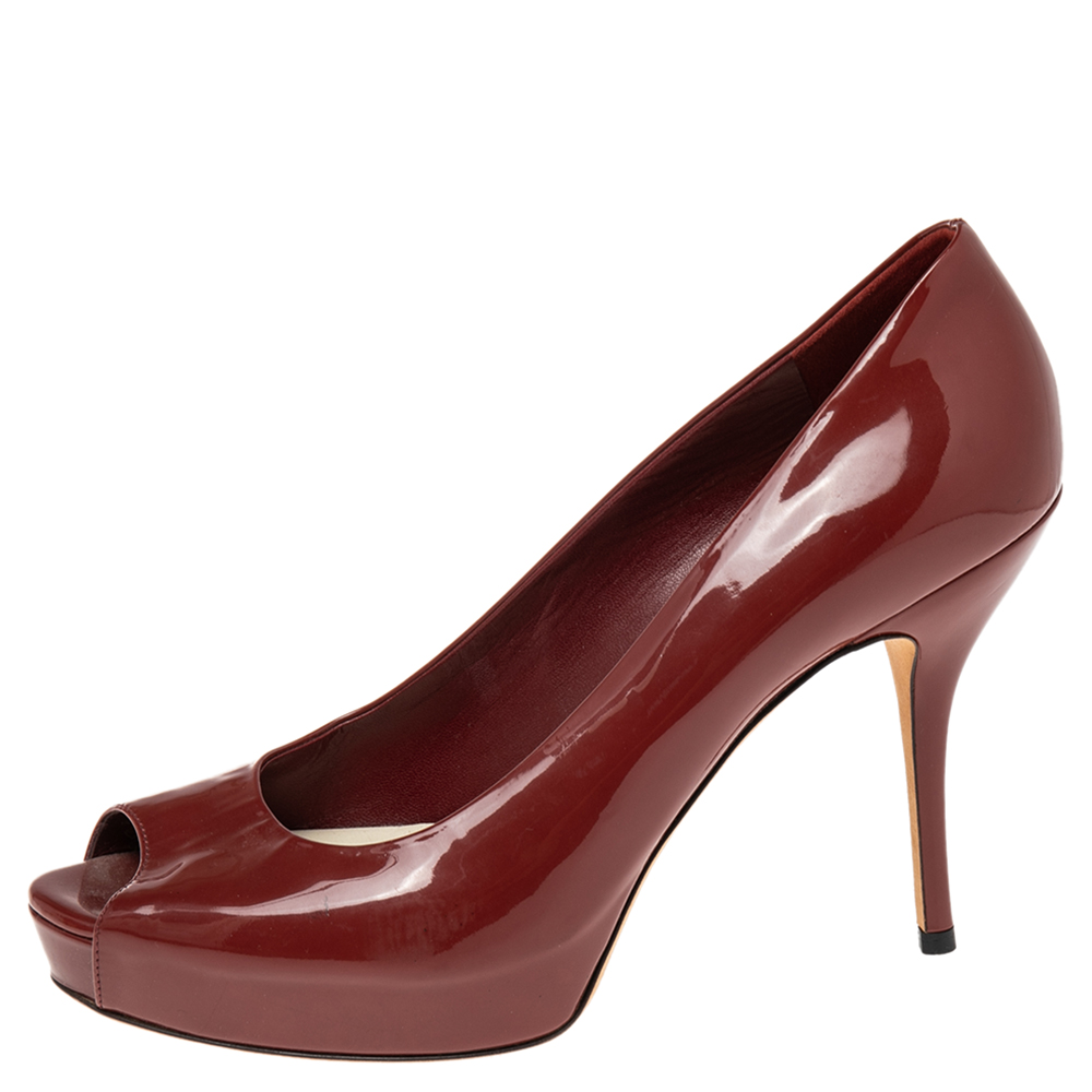 

Gucci Red Patent Leather Peep Toe Platform Pumps Size