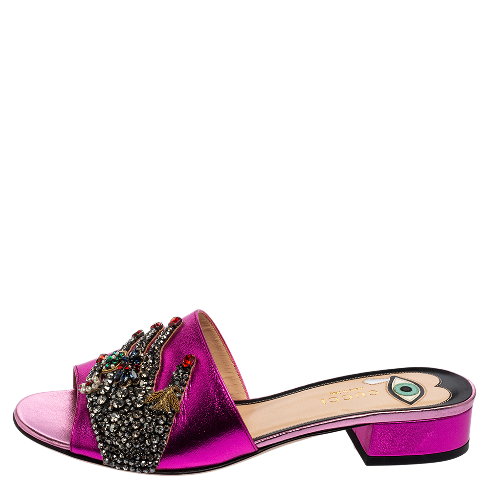 

Gucci Rose Leather Crystal Embellished Slide Sandals Size, Pink