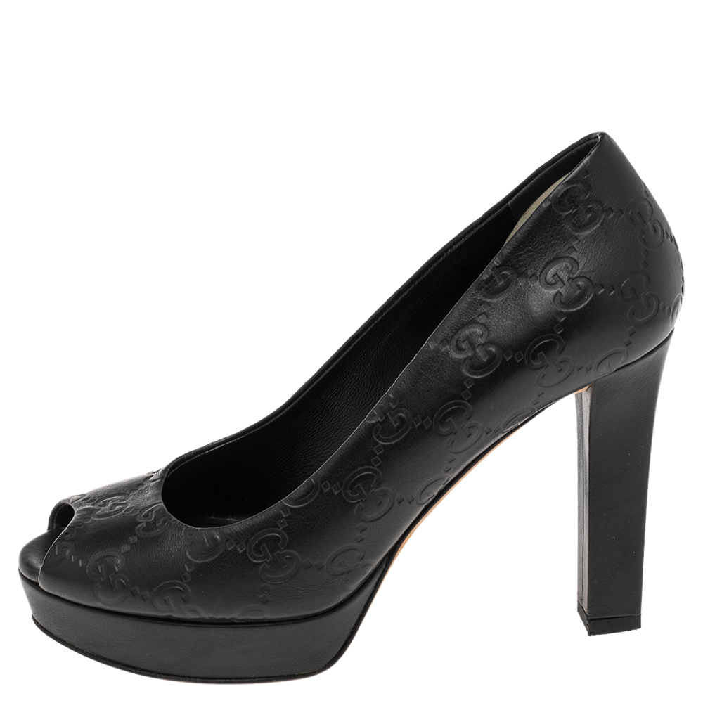 

Gucci Black Guccissima Leather Peep Toe Pumps Size