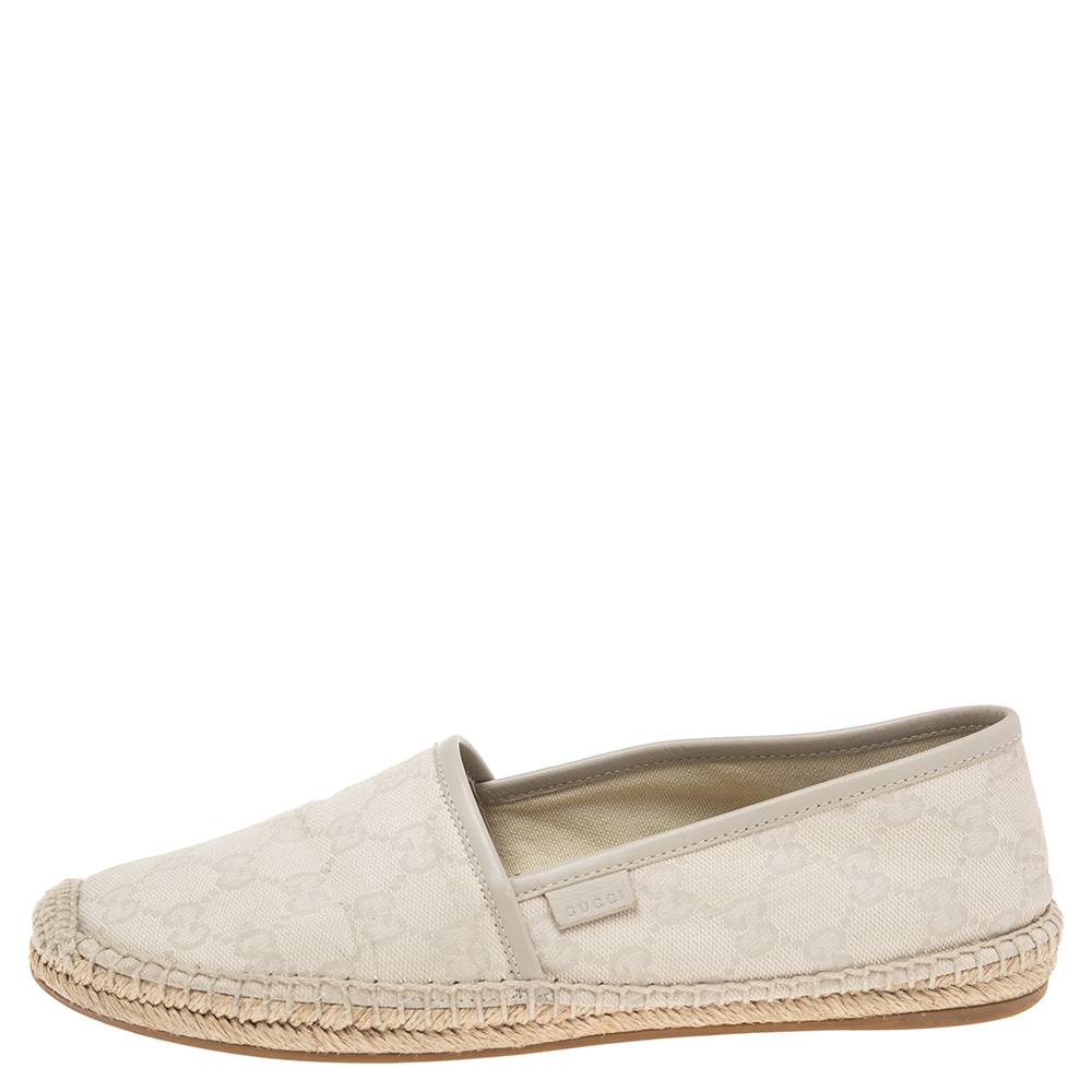 

Gucci Cream/Grey Canvas And Leather Flat Espadrille Size