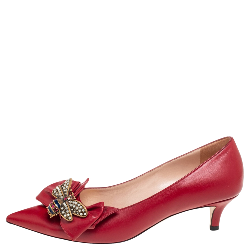

Gucci Red Leather Queen Margaret Bow Pointed-Toe Pumps Size
