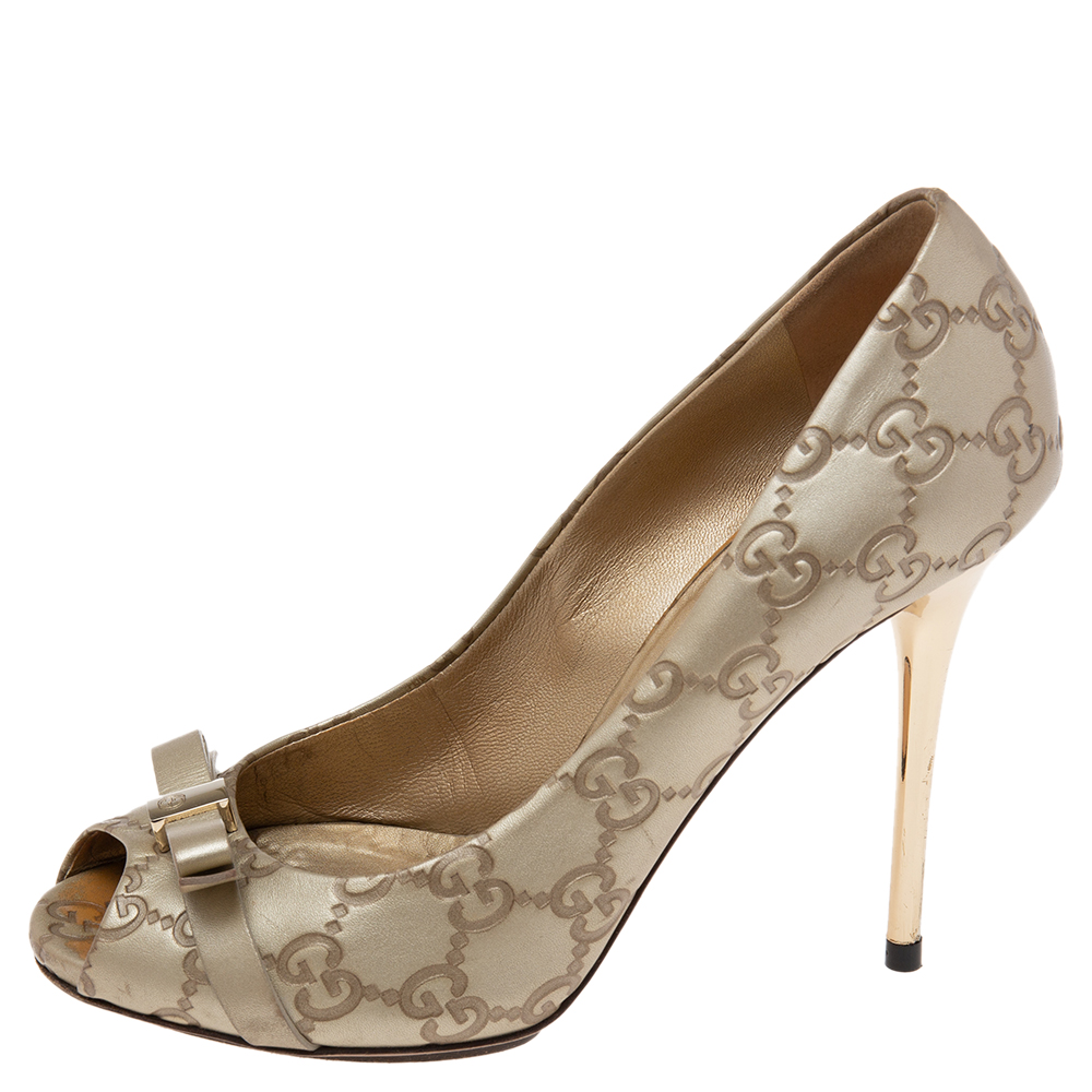 

Gucci Light Gold Guccissima Leather Bow Detail Peep-Toe Pumps Size