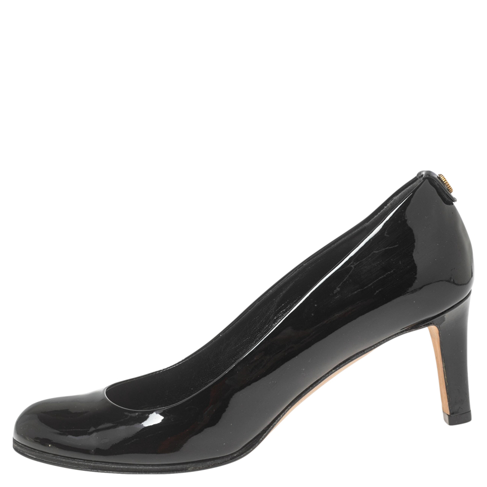 

Gucci Black Patent Leather Round-Toe Pumps Size