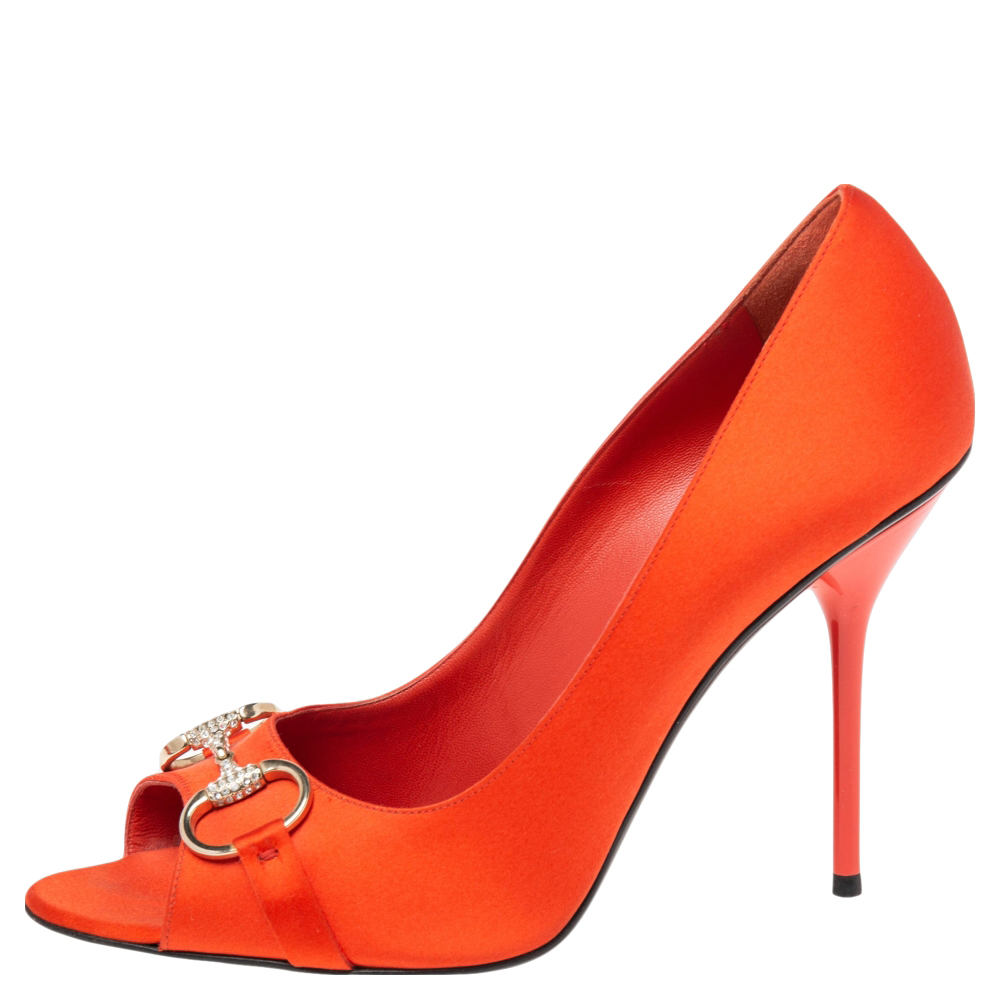 

Gucci Orange Satin Horsebit Peep-Toe Pumps Size