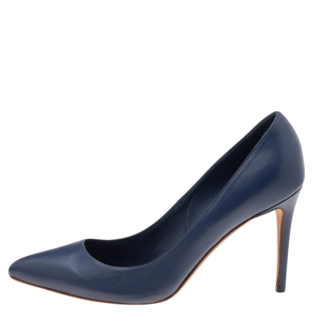

Gucci Blue Leather Pointed Toe Pumps Size
