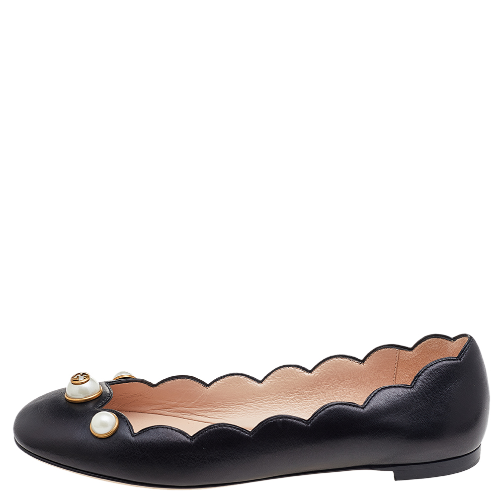 

Gucci Black Leather Willow Scalloped Ballet Flats Size