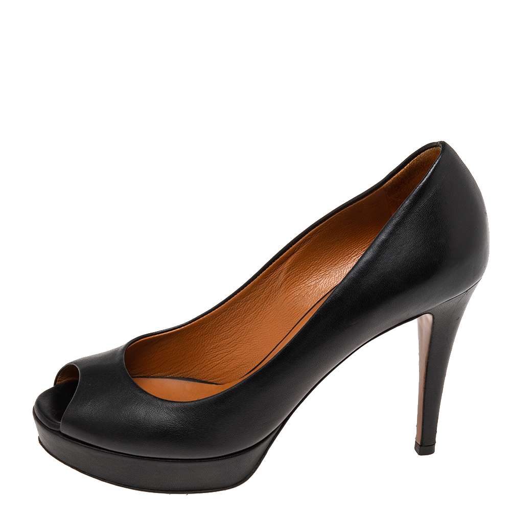 

Gucci Black Leather Peep-Toe Platform Pumps Size