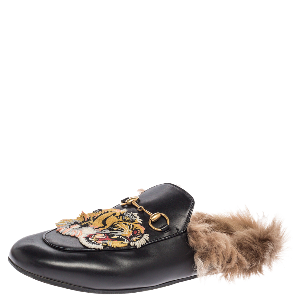 Pre Owned Gucci Black Tiger Embroidered Leather And Fur Princetown Horsebit Flat Mules Size 41