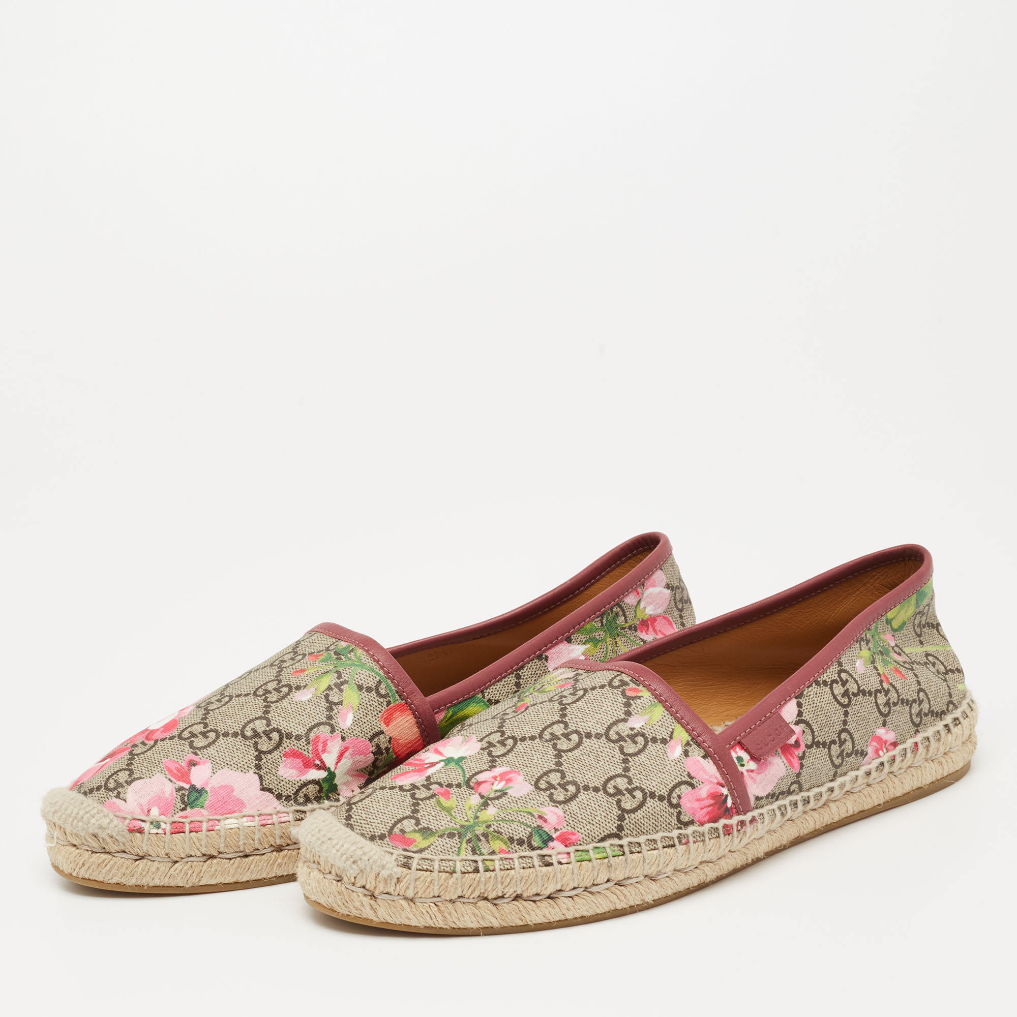 

Gucci Multicolor GG Bloom Supreme Canvas Flat Espadrilles Size