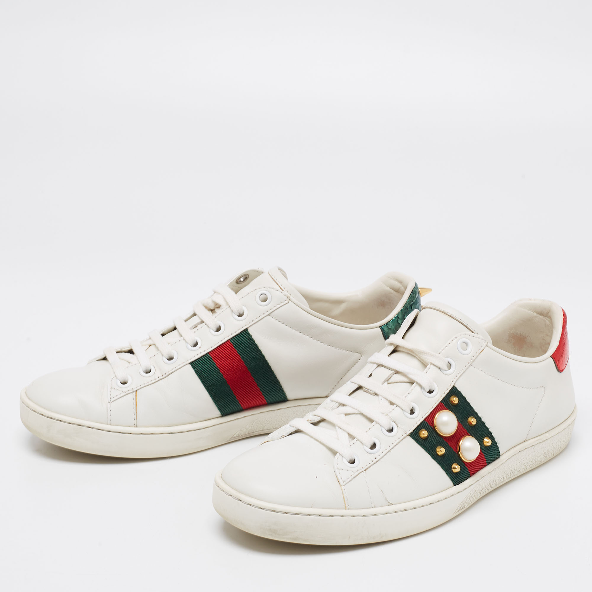 

Gucci White Leather Faux Pearl and Spikes Embellished Ace Low-Top Sneakers Size
