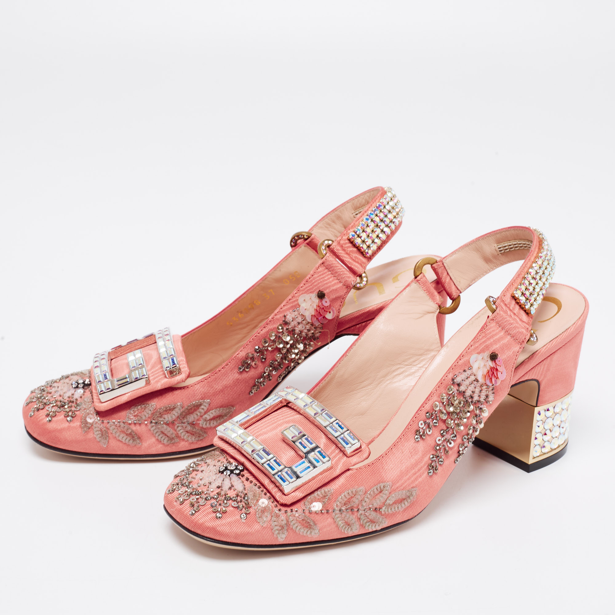 

Gucci Pink Fabric Crystal Embellished Madelyn Slingback Pumps Size