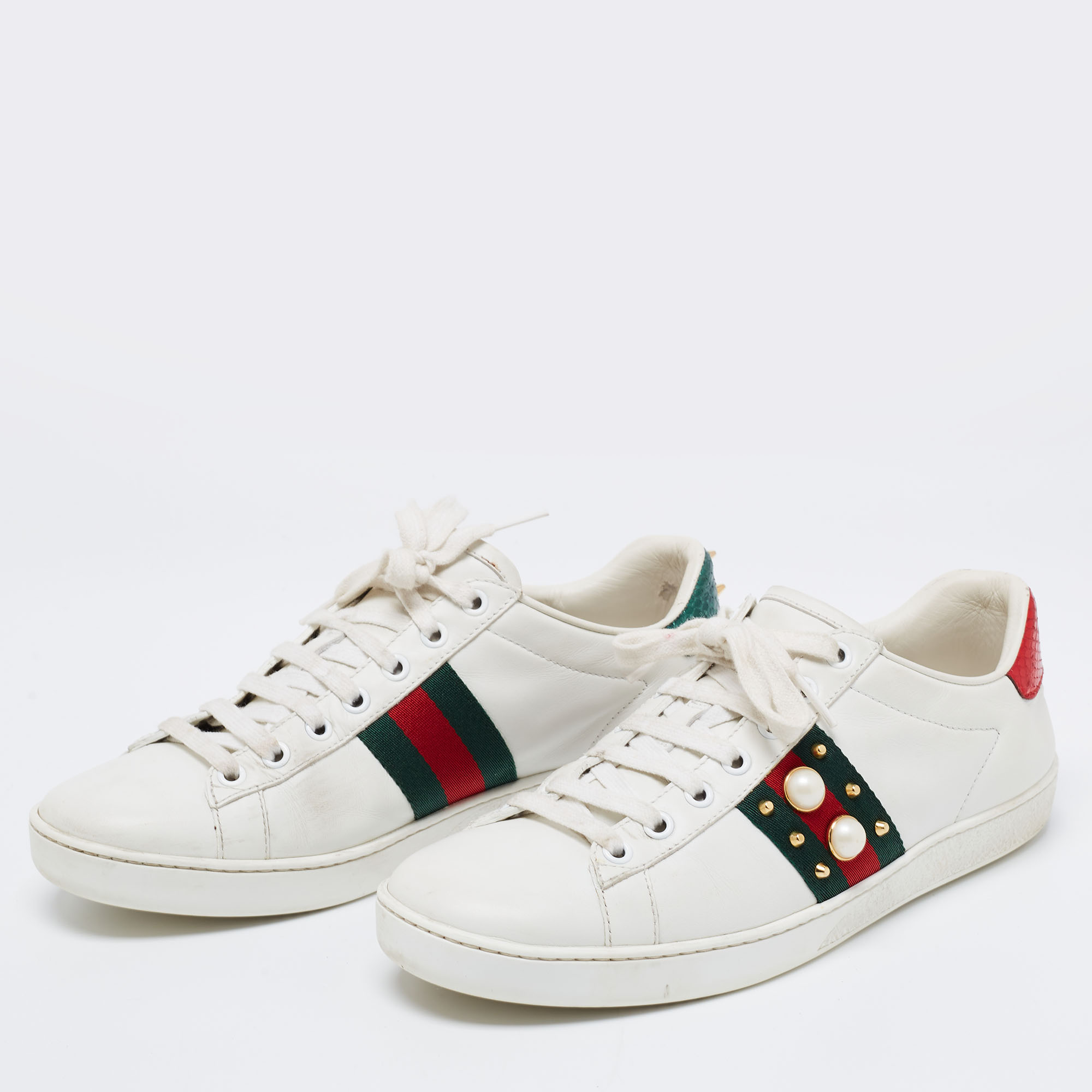

Gucci White Leather Faux Pearl Embellished Ace Sneakers Size