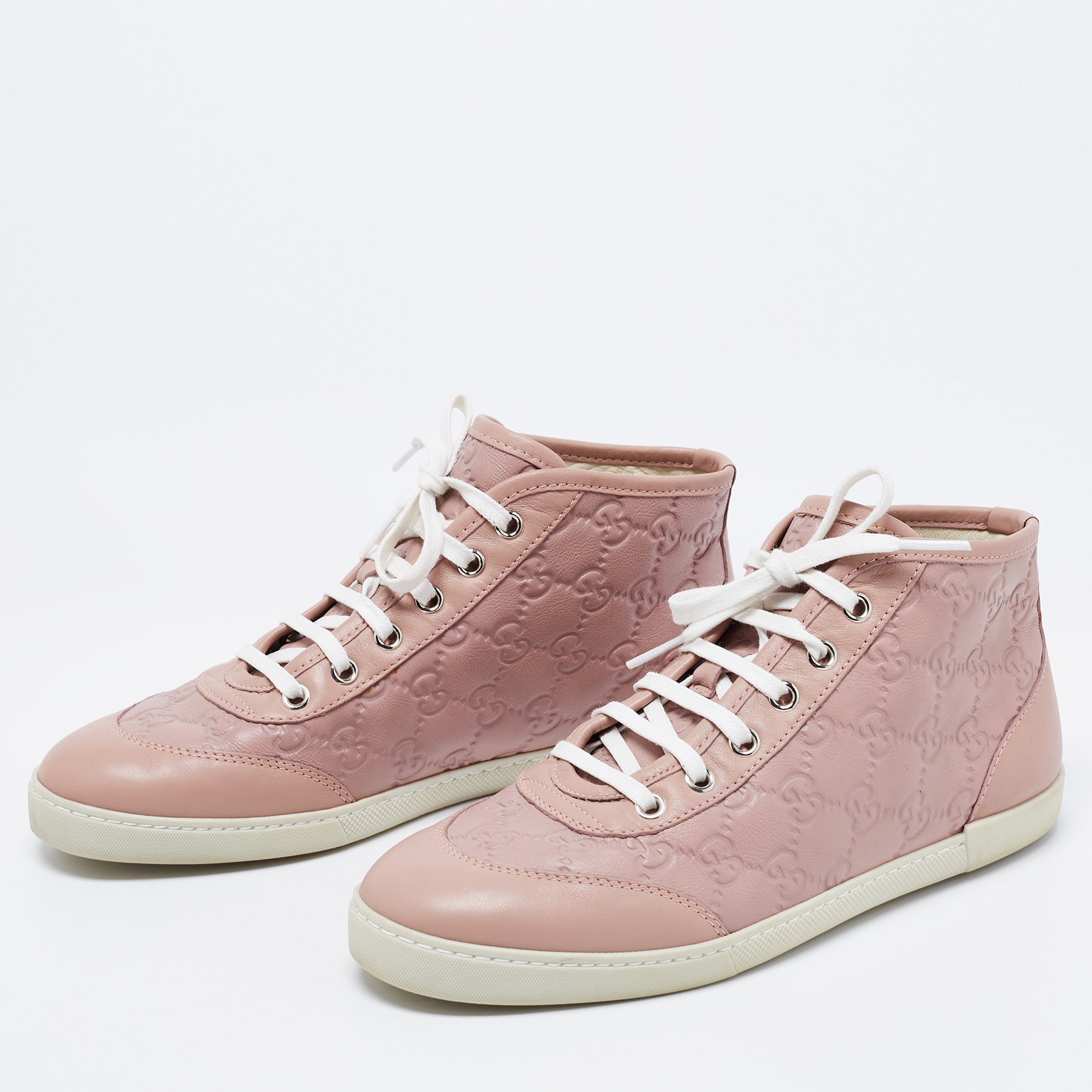 

Gucci Pink Guccissima Leather Lace High Top Sneakers Size