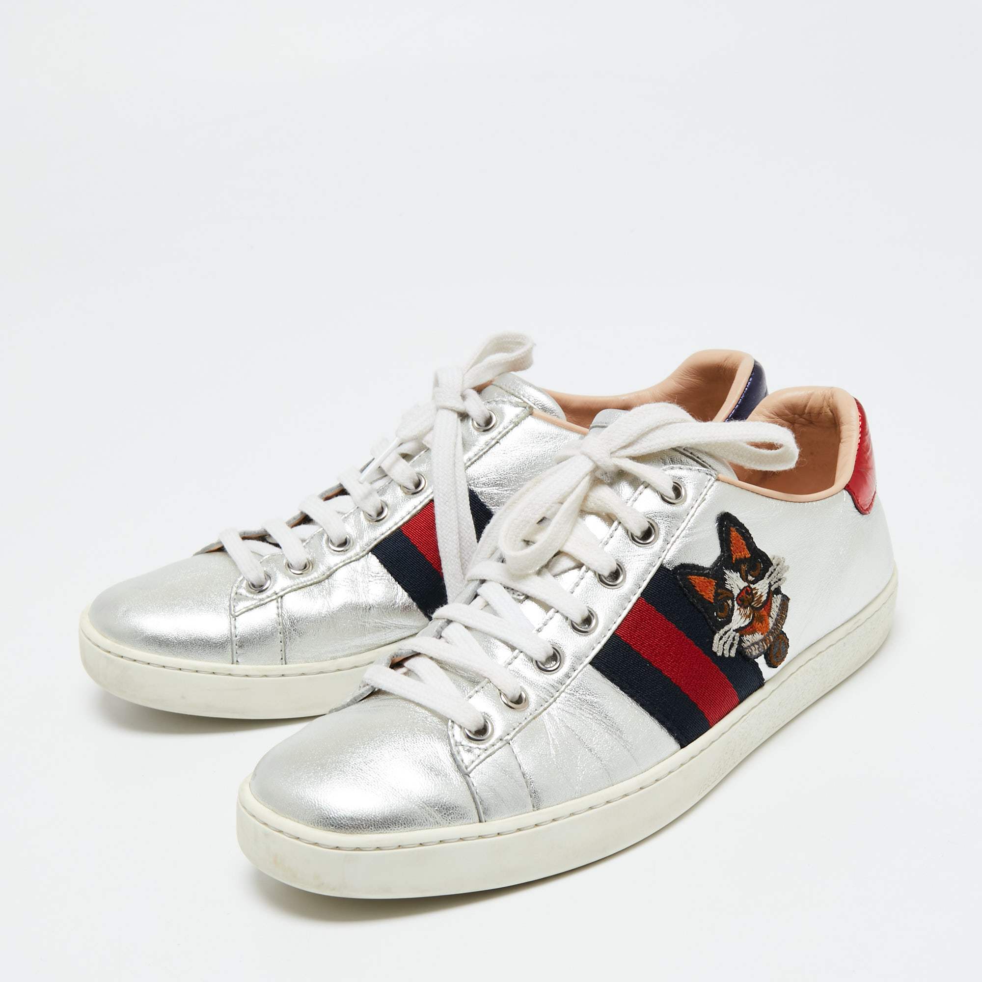 

Gucci Silver Leather Ace Lace Up Sneakers Size