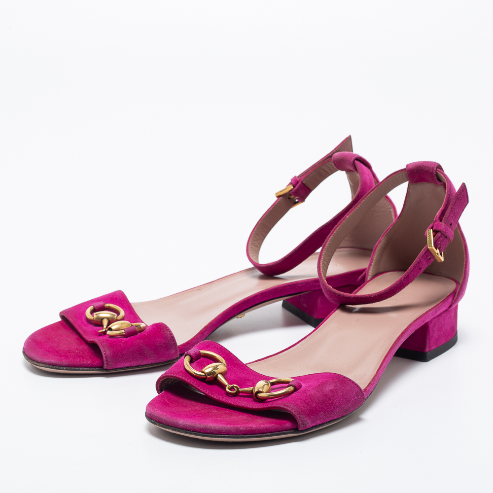 

Gucci Pink Suede Horsebit Accent Ankle Strap Sandals Size