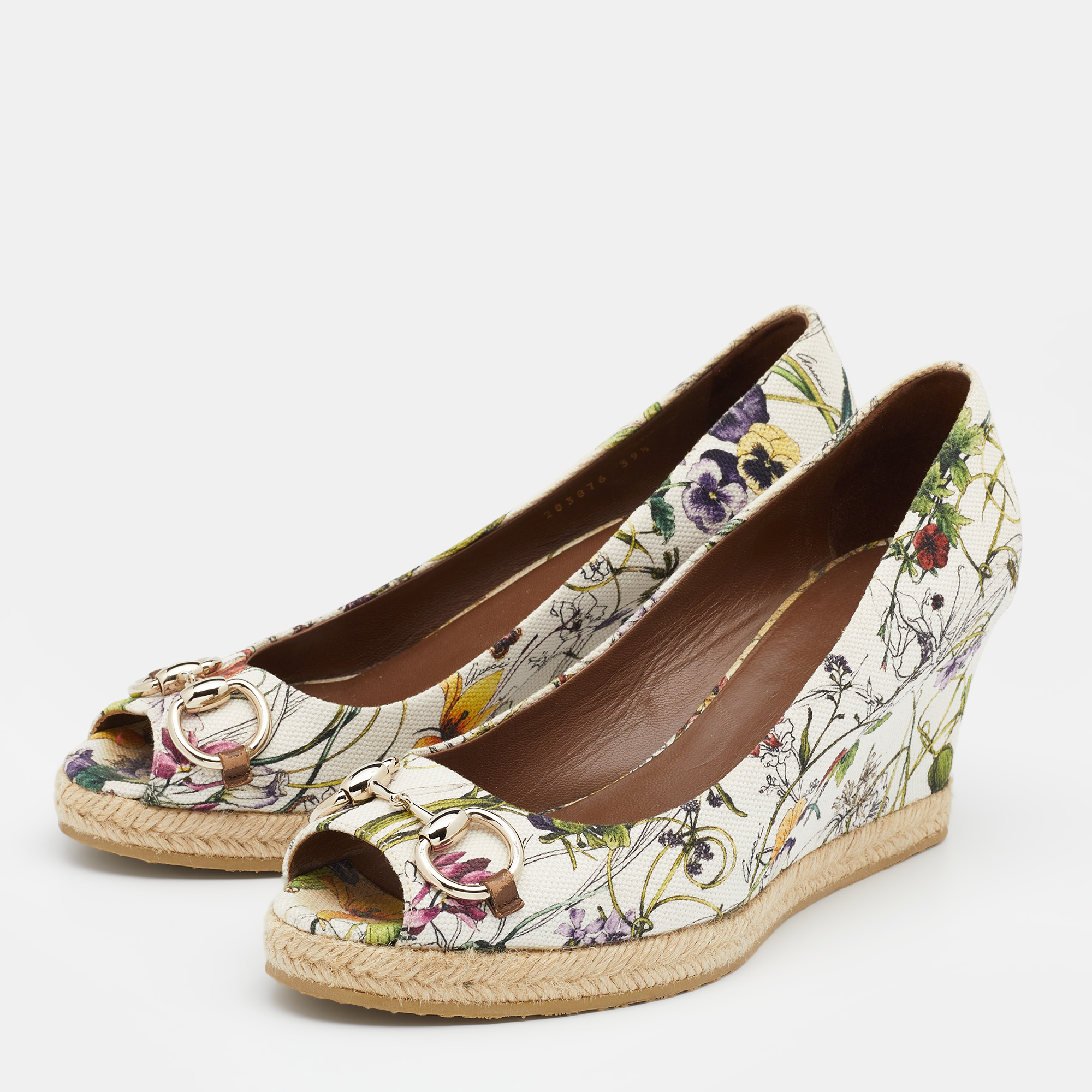 

Gucci Multicolor Floral Print Canvas Horsebit Peep Toe Wedge Pumps Size