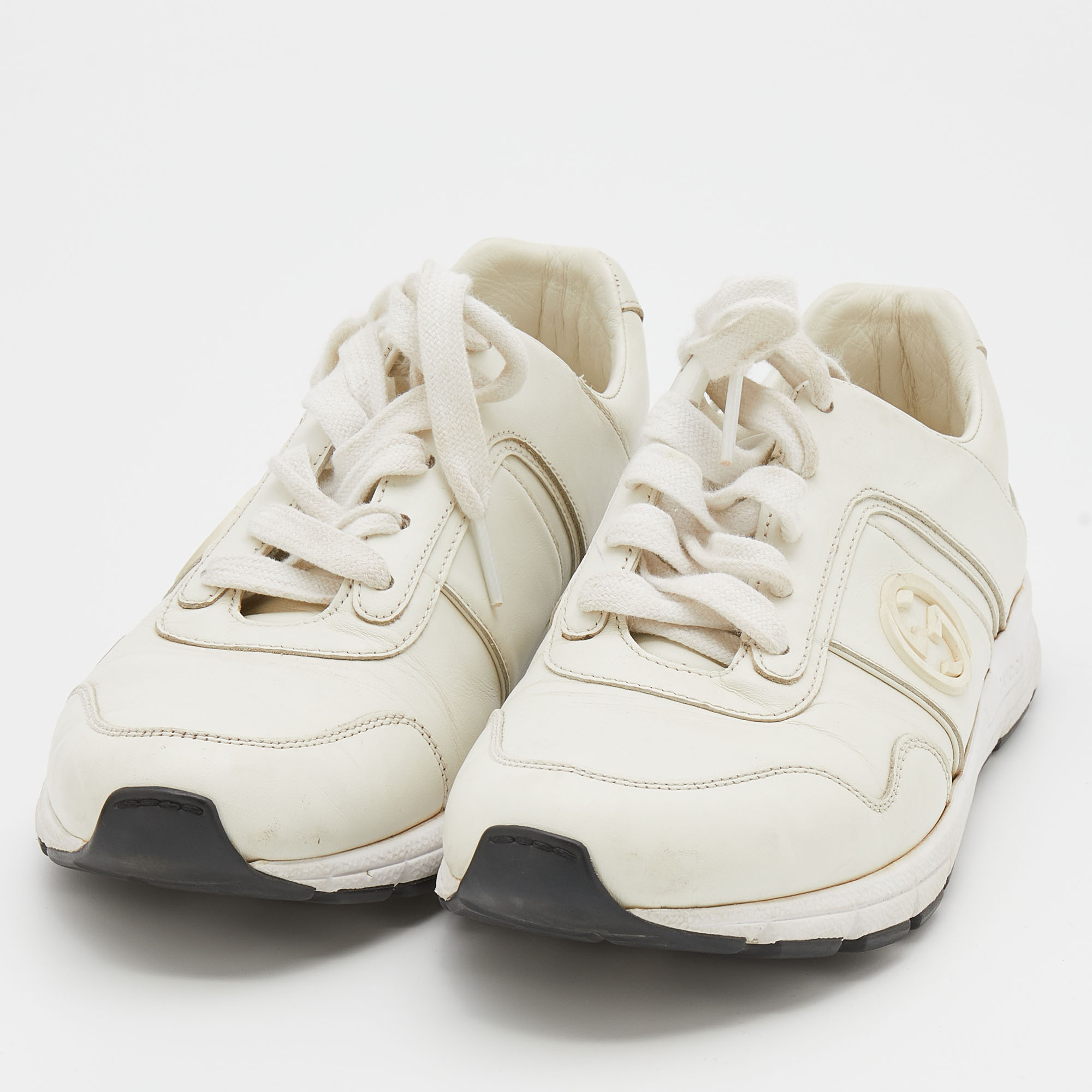 

Gucci White Leather Interlocking G Sneakers Size