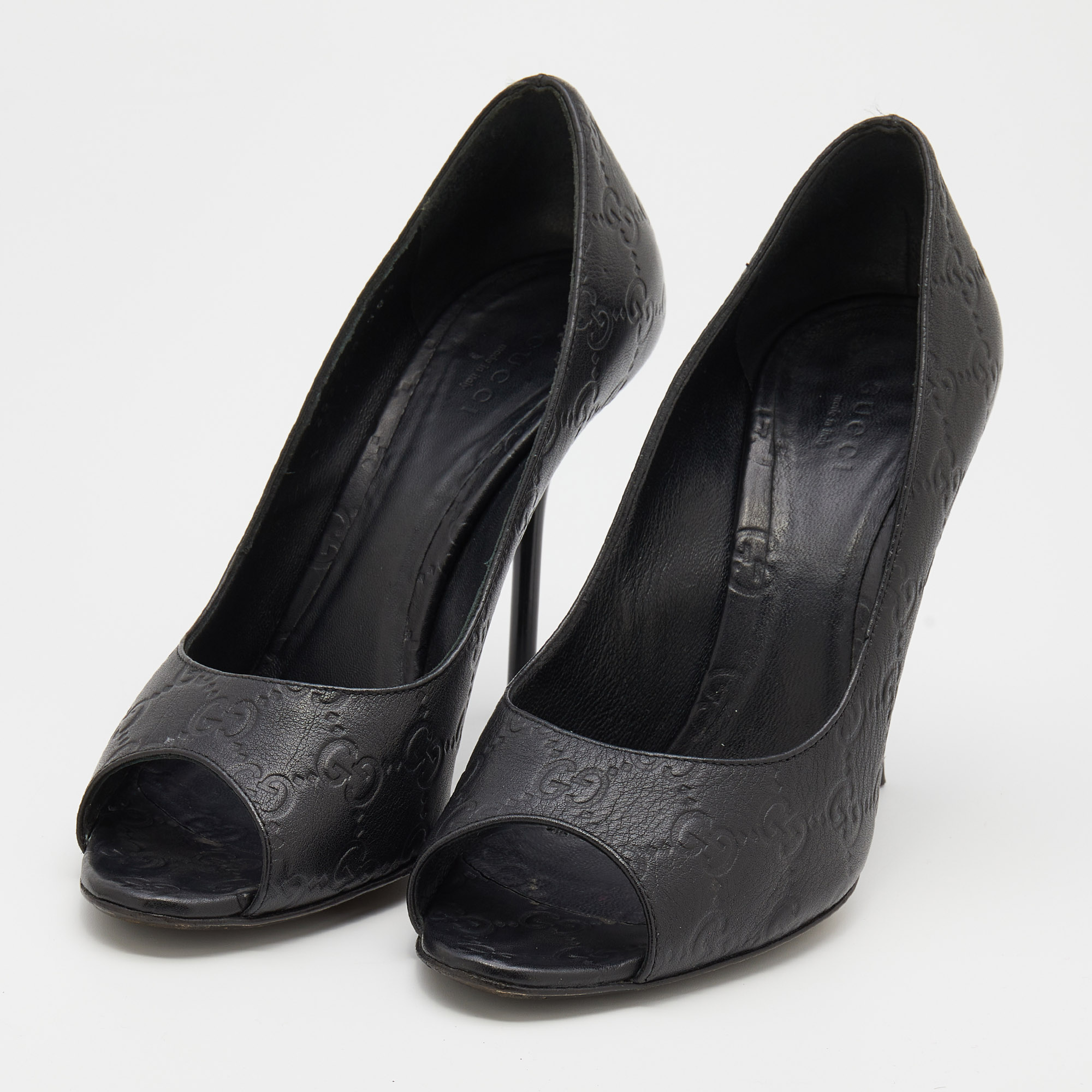 

Gucci Black Guccissima Leather Peep Toe Pumps Size