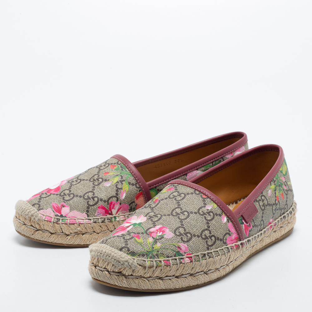 

Gucci Beige Flora Print Coated Canvas and Leather Slip on Espadrilles Size