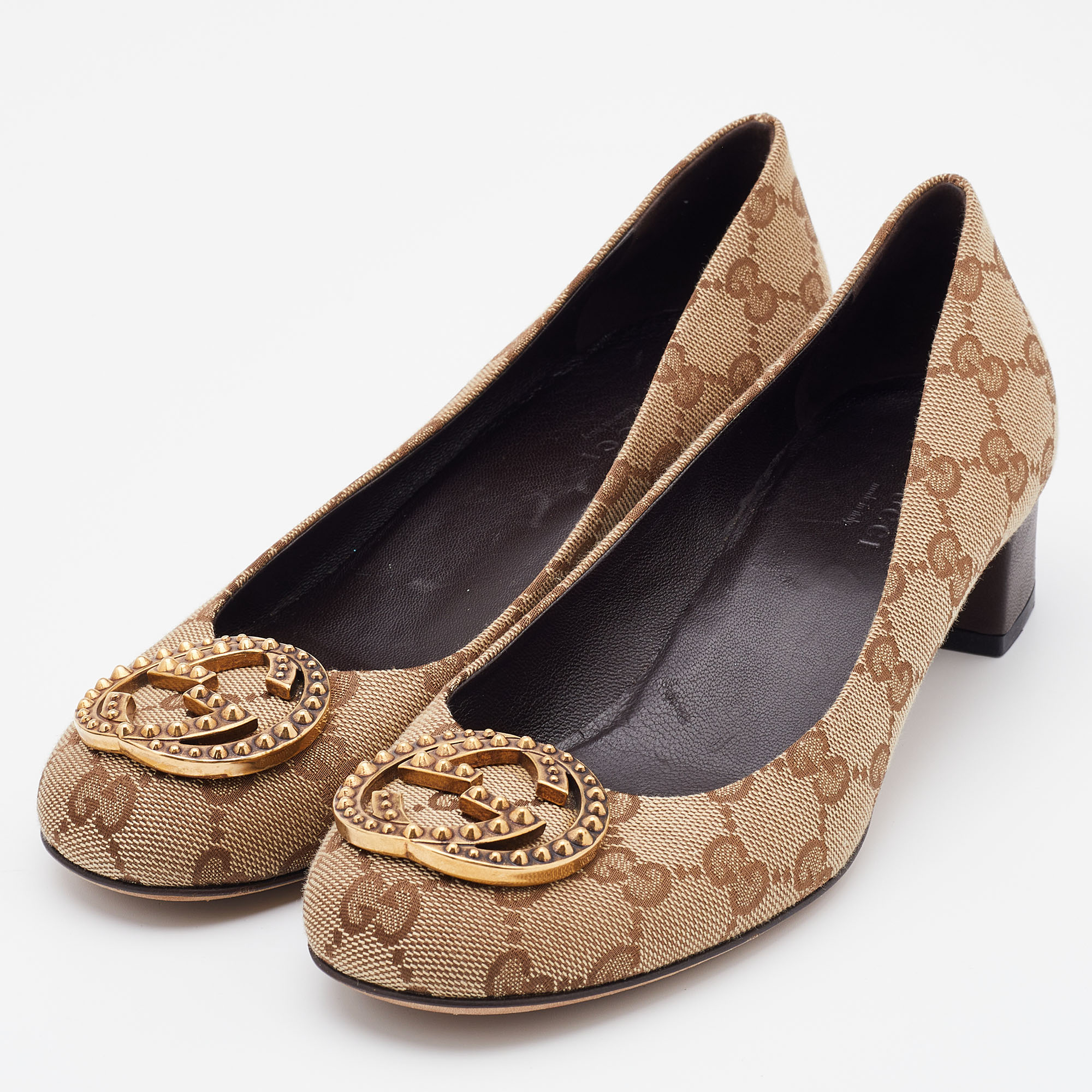 

Gucci Beige GG Canvas G Interlocking Pumps Size