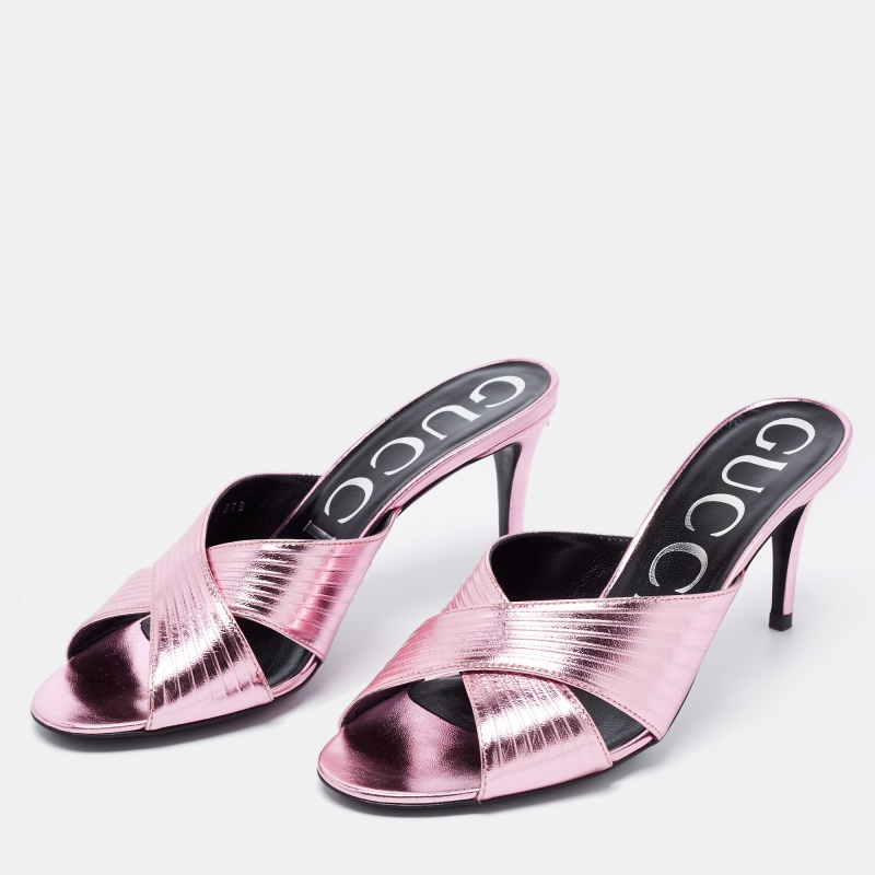 

Gucci Metallic Pink Leather Betsy Slide Sandals Size