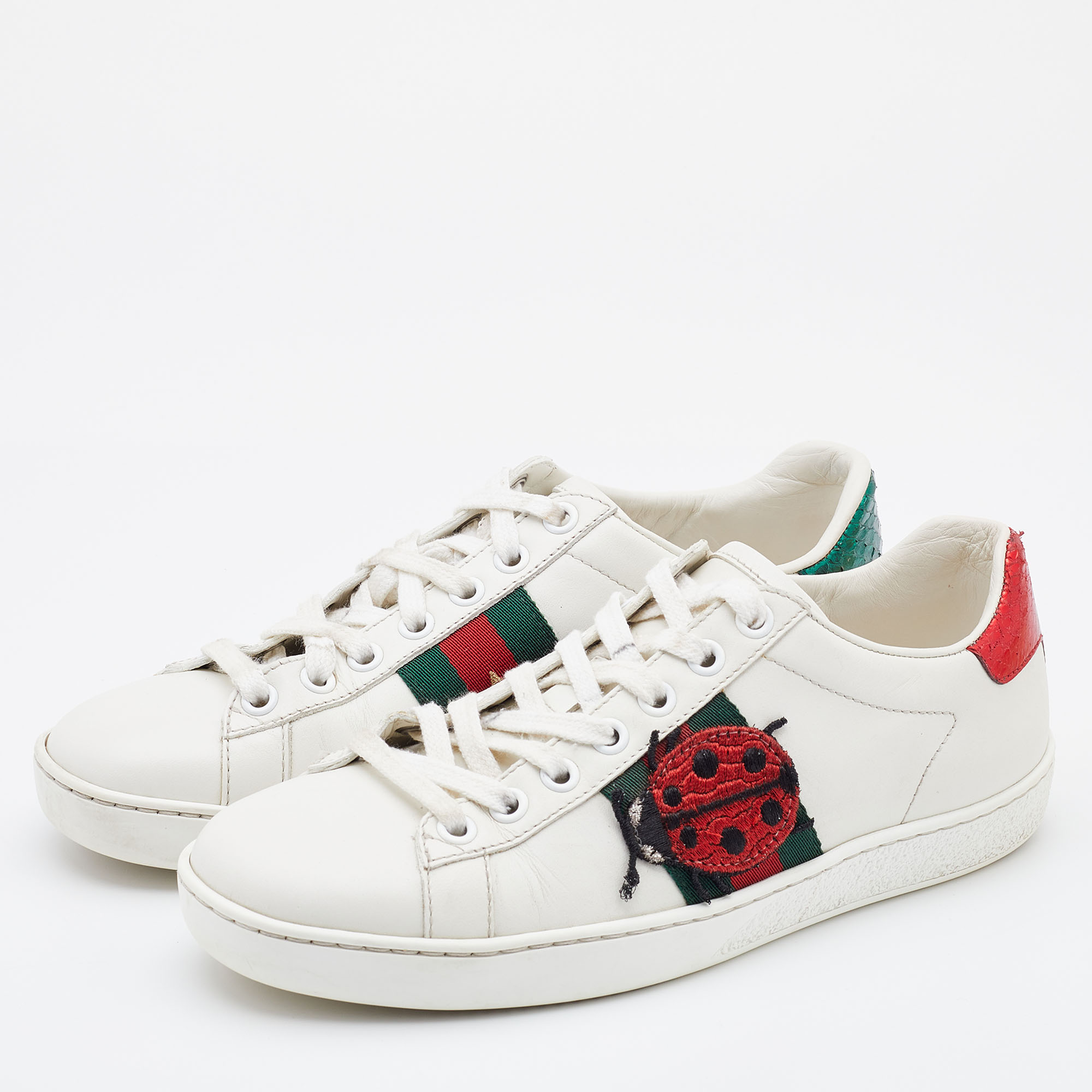 

Gucci White Leather Ace Embroidered Ladybug and Pineapple Low Top Sneakers Size