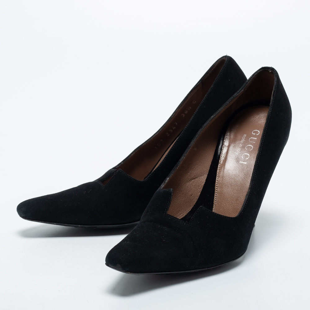 

Gucci Black Suede Square Toe Pumps Size