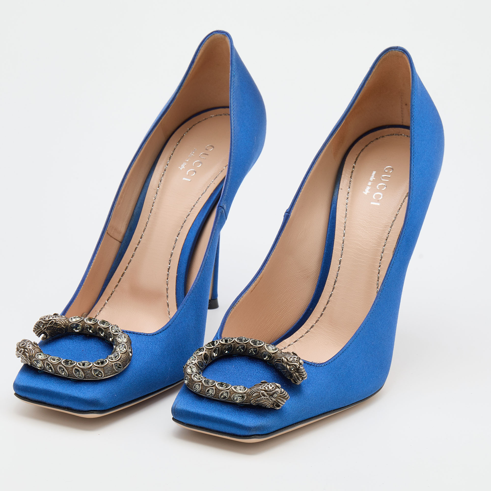 

Gucci Blue Satin Dionysus Pumps Size