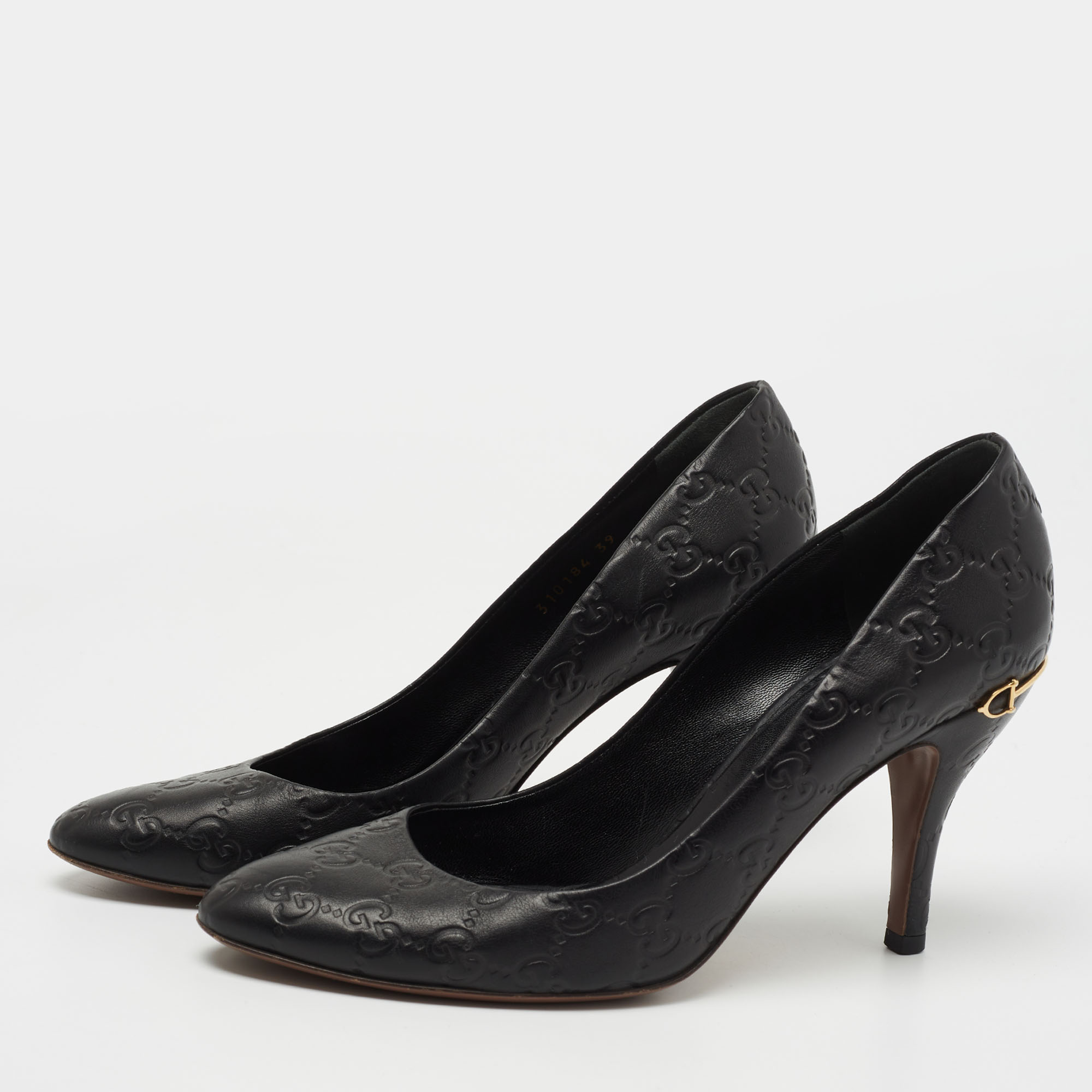 

Gucci Black Guccissima Leather Pumps Size