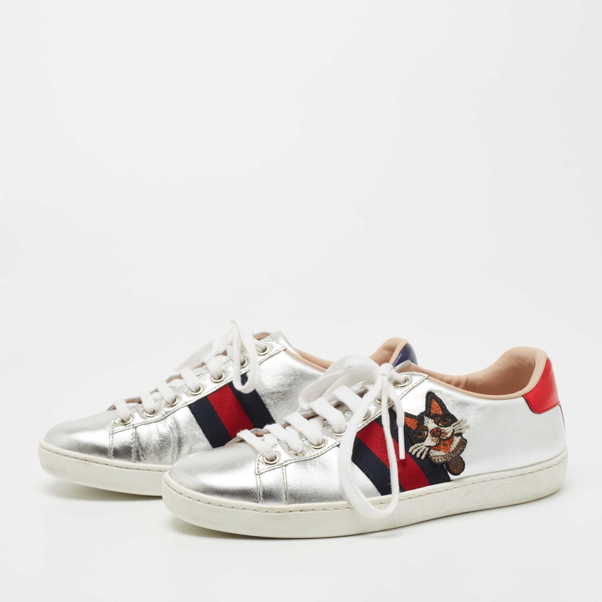 

Gucci Silver Leather Embroidered Ace Sneakers Size