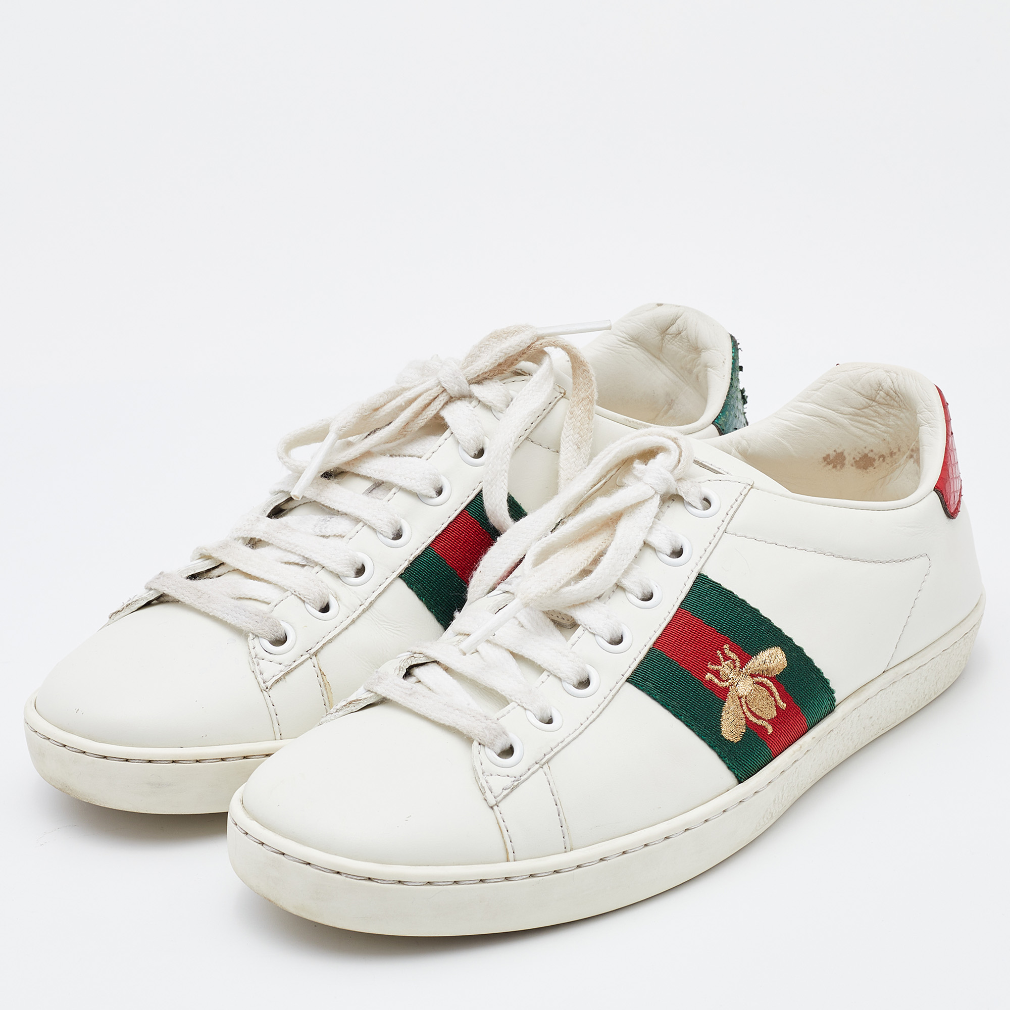 

Gucci White Leather Ace Bee Embroidered Sneakers Size