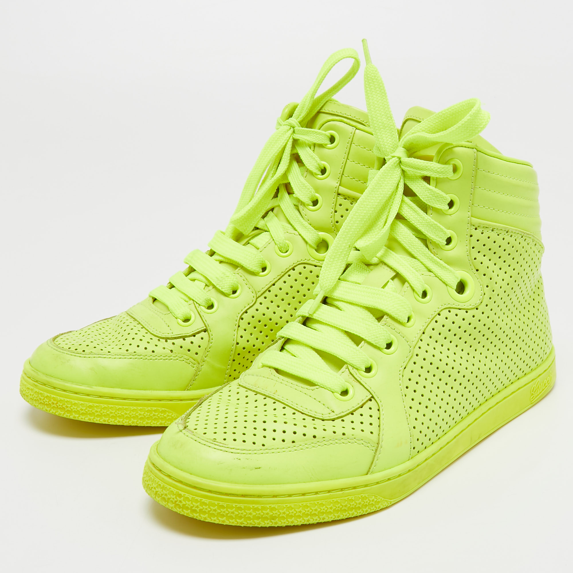 

Gucci Neon Green Leather High Top Sneakers Size