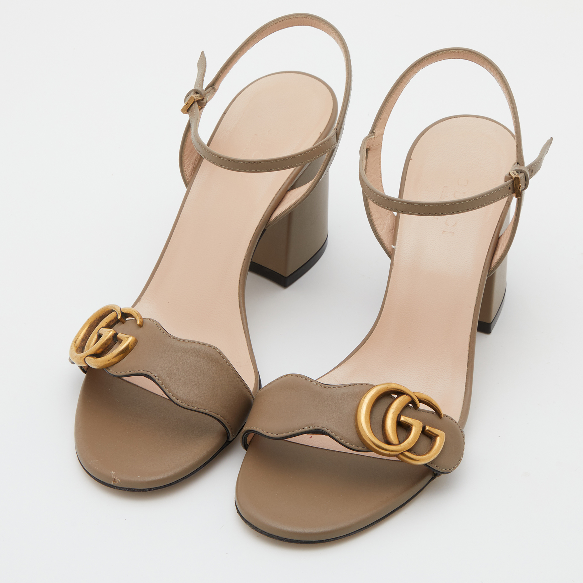 

Gucci Grey Leather GG Marmont Block Heel Ankle Strap Sandals Size